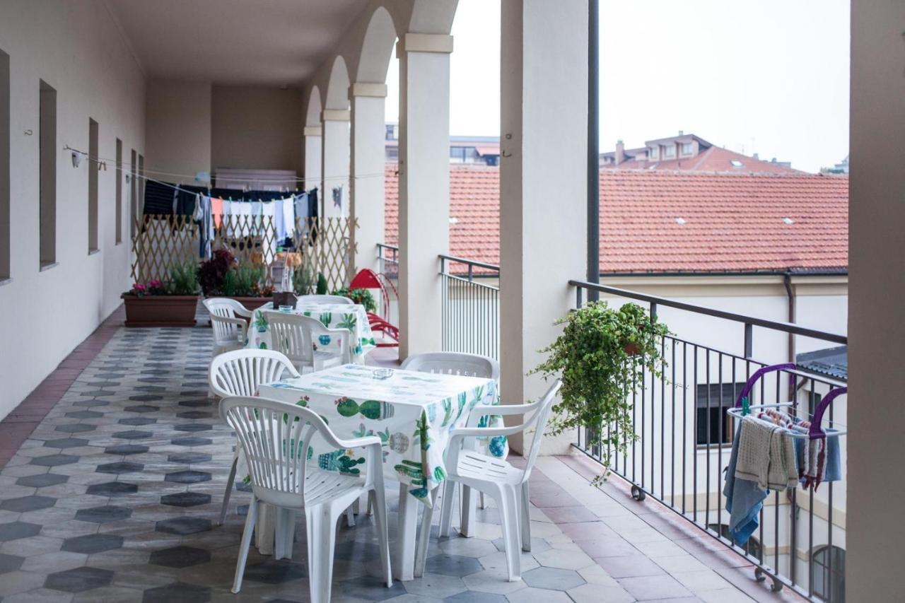 Ostello Cuneo Buitenkant foto
